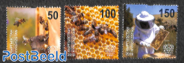 Beekeeping 3v