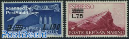 Express mail overprints 2v